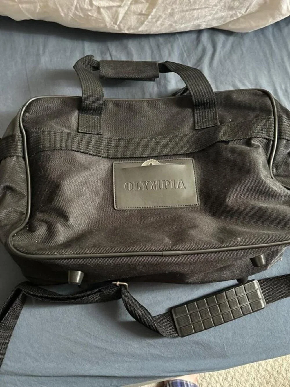 Olympia Elegance Collection Black Shoulder/ Crossbody Luggage Bag